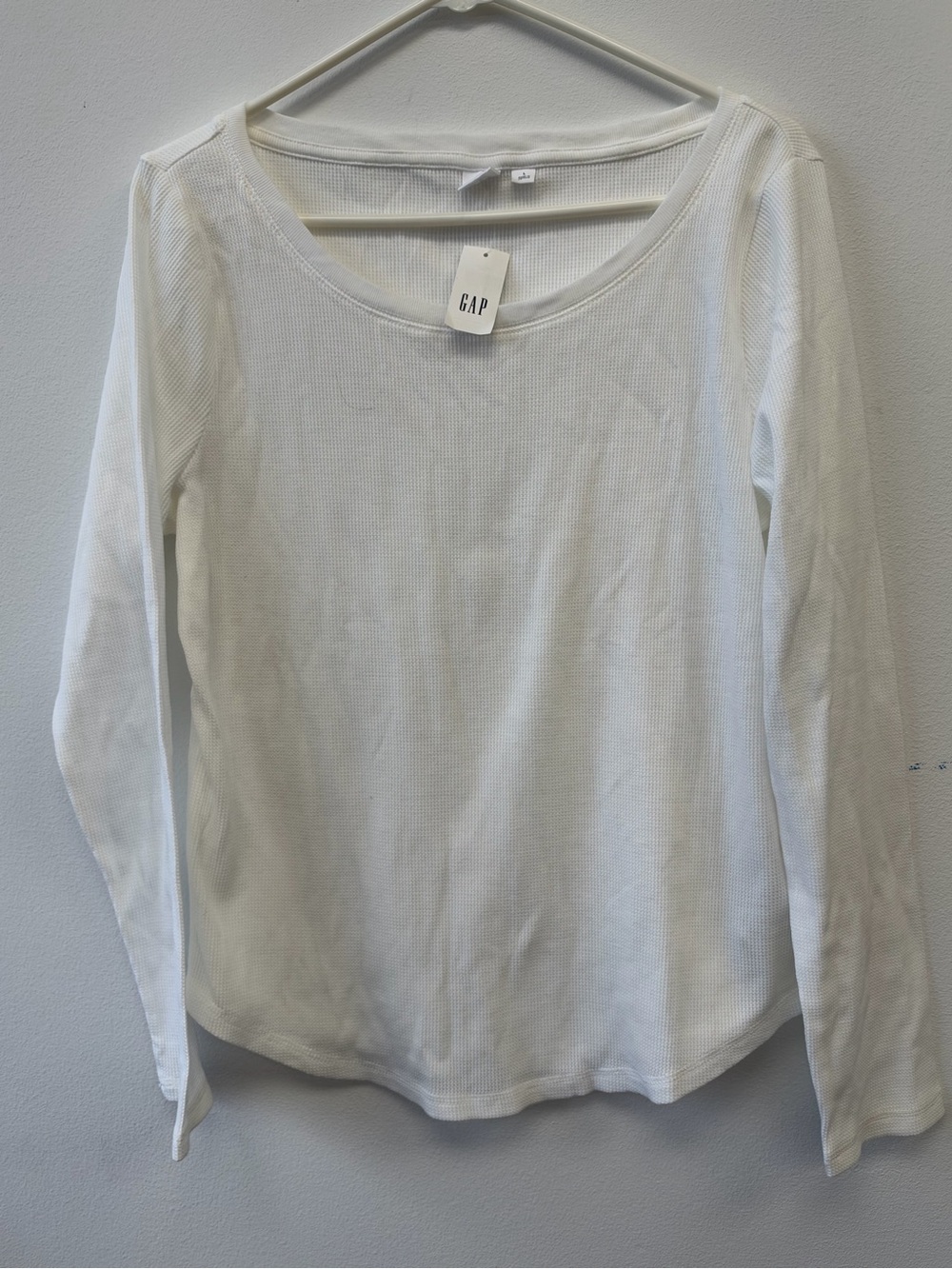 GAP Women's Long-Sleeve Waffle Scoop Neck Top - White